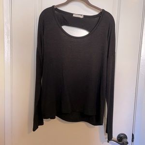 Rag & Bone Long Sleeve Top w/cut out in back.